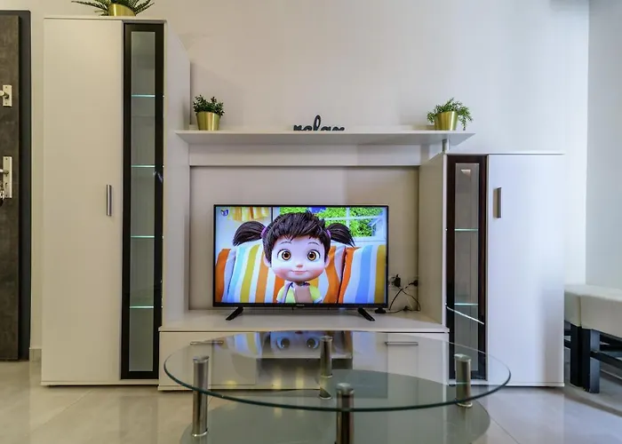 - With Summer Balcony And Parking Lejlighed Zadar