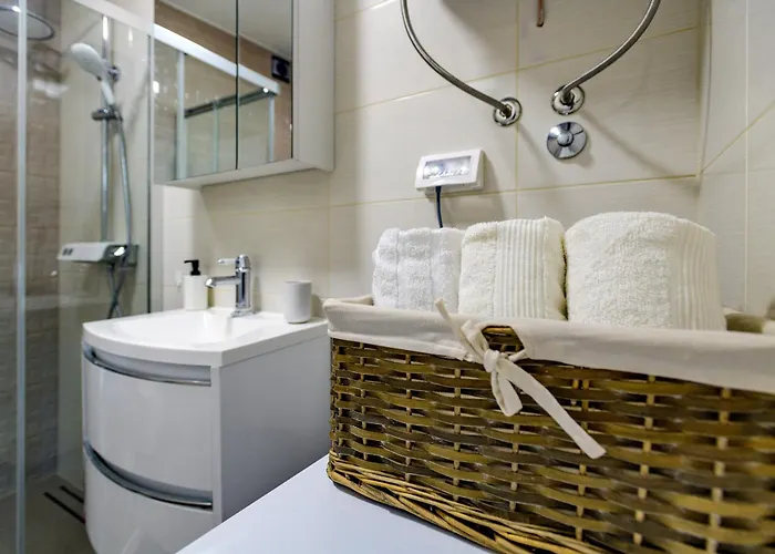 - With Summer Balcony And Parking Lejlighed *