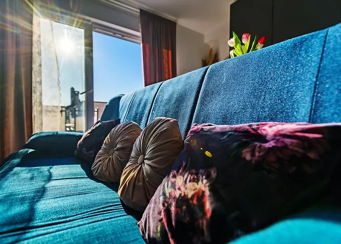 Lejlighed - With Summer Balcony And Parking *